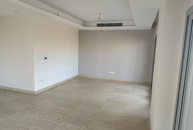 8226807 - Property Image 2