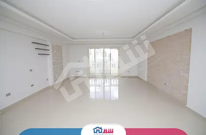 Apartment - 3 Bedrooms - 2 Bathrooms for rent in Janaklees - Hay Sharq - Alexandria