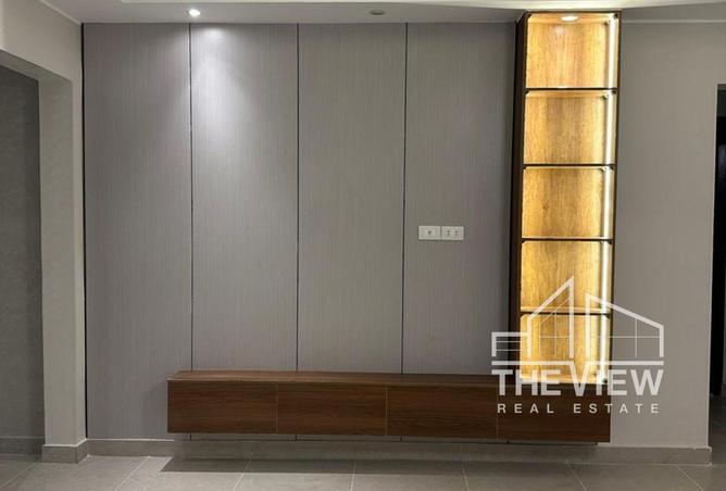 8047356 - Property Image 2
