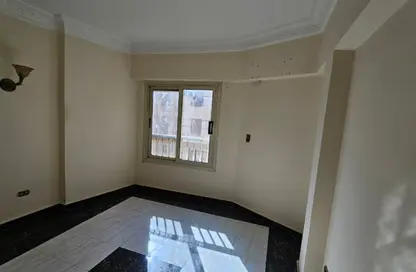 Apartment - 3 Bedrooms - 1 Bathroom for sale in Al Amal St. - Sheikh Zayed City - Giza