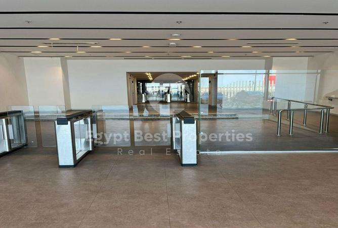 8561661 - Property Image 2