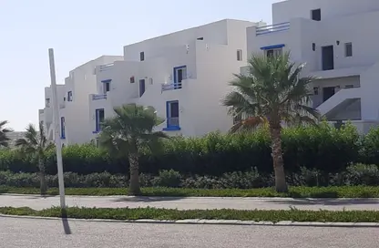 شاليه - 3 غرف نوم - 2 حمامات للبيع في ماونتن فيو راس الحكمة - راس الحكمة - الساحل الشمالي