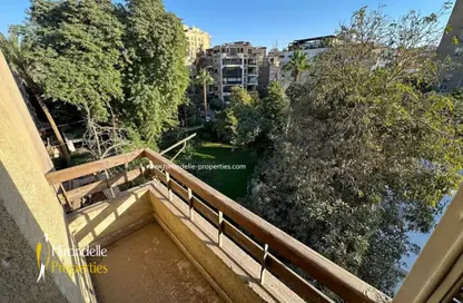 Apartment - 3 Bedrooms - 3 Bathrooms for sale in Degla - Hay El Maadi - Cairo