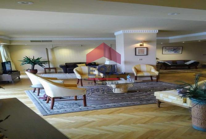 8420351 - Property Image 3