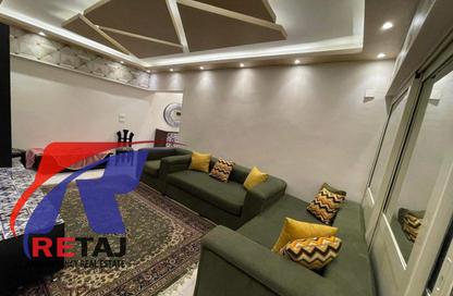 Apartment - 3 Bedrooms - 1 Bathroom for rent in Mohammed Al Maqref St. - 6th Zone - Nasr City - Cairo