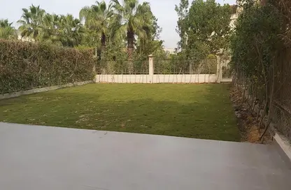 منزل مزدوج - 4 غرف نوم - 5 حمامات للبيع في جرينز - الحي السادس - الشيخ زايد - الجيزة