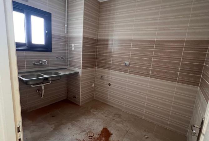 8021040 - Property Image 2