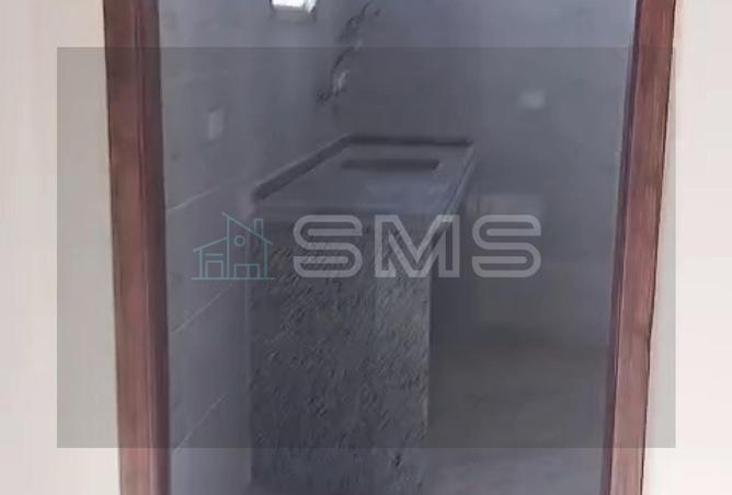 8254375 - Property Image 2