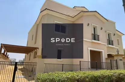Townhouse - 4 Bedrooms - 4 Bathrooms for sale in Uptown Cairo Road - Al Abageyah - El Khalifa - Cairo