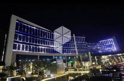 Shop - Studio - 2 Bathrooms for sale in North Teseen St. - The 5th Settlement - New Cairo City - Cairo Shop - Studio - 2 Bathrooms for sale in North Teseen St. - The 5th Settlement - New Cairo City - Cairo