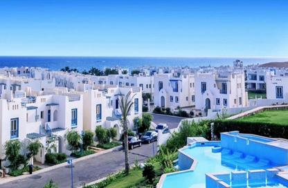 Chalet - 3 Bedrooms - 2 Bathrooms for sale in Mountain View - Ras Al Hekma - North Coast