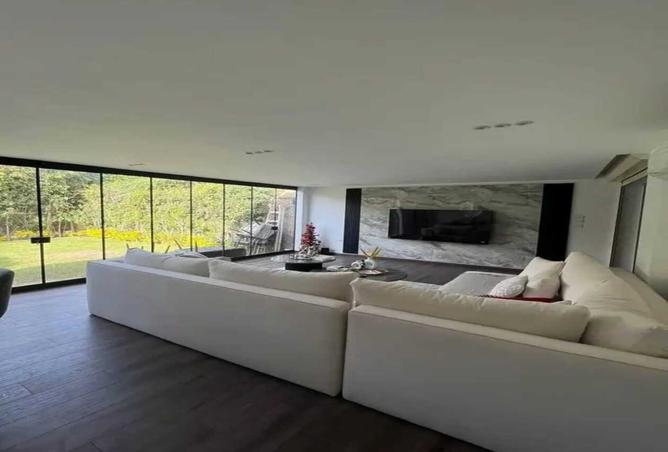 7986473 - Property Image 3