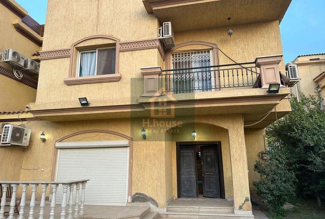 8211318 - Property Main Image