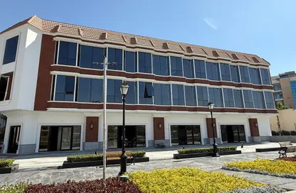 مساحات مكتبية - استوديو - 2 حمامات للايجار في محور جمال عبد الناصر - التجمع الثالث - مدينة القاهرة الجديدة - القاهرة