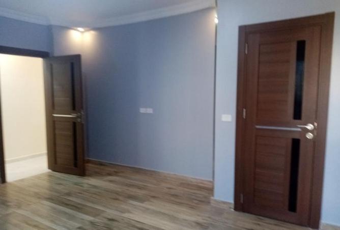 8180485 - Property Image 3