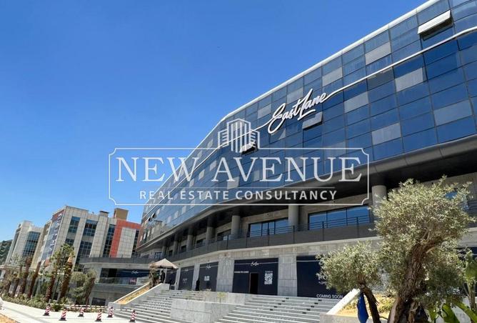 8452500 - Property Image 3