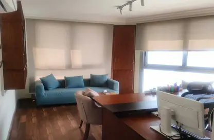 مساحات مكتبية - استوديو - 2 حمامات للايجار في وان قطامية - كمبوندات القطامية - القطامية - مدينة القاهرة الجديدة - القاهرة