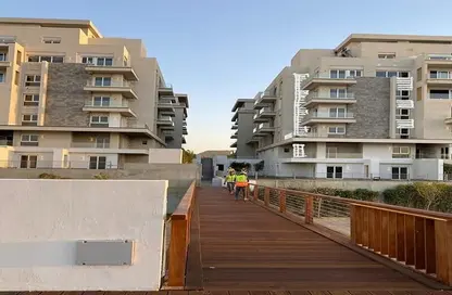 Apartment - 3 Bedrooms - 3 Bathrooms for sale in Mountain View iCity October - 6 October Compounds - 6 October City - Giza