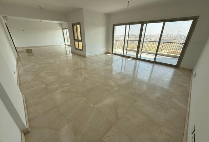 8168739 - Property Image 2