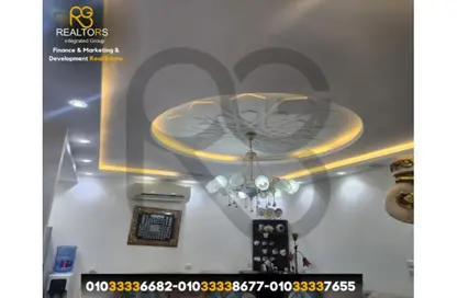 Villa - 5 Bedrooms - 4 Bathrooms for sale in Cleopatra Square - 26th of July Corridor - 6 October City - Giza