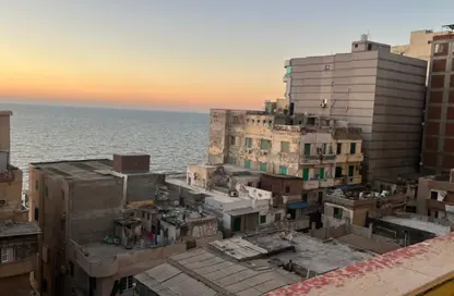 Apartment - 3 Bedrooms - 2 Bathrooms for sale in El Shatby - Hay Wasat - Alexandria