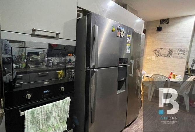 8328941 - Property Image 3