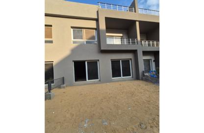 Townhouse - 3 Bedrooms - 4 Bathrooms for sale in Etapa - Sheikh Zayed Compounds - Sheikh Zayed City - Giza