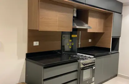 Apartment - 2 Bedrooms - 2 Bathrooms for rent in Lake View Residence - 5th Settlement Compounds - The 5th Settlement - New Cairo City - Cairo