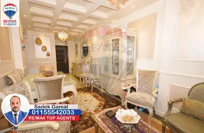 Apartment - 2 Bedrooms - 1 Bathroom for sale in Sidi Beshr - Hay Awal El Montazah - Alexandria