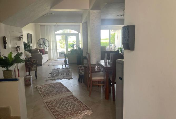 8261880 - Property Image 3