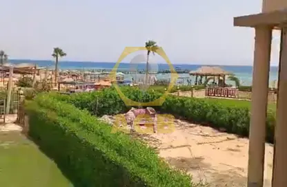فيلا - 8 غرف نوم - 6 حمامات للبيع في بلو باي اسيا السخنة - العين السخنة - السويس