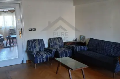 Apartment - 2 Bedrooms - 1 Bathroom for rent in Winget st. - Bolkly - Hay Sharq - Alexandria