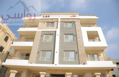 Apartment - 3 Bedrooms - 2 Bathrooms for sale in Bait Alwatan - The 5th Settlement - New Cairo City - Cairo