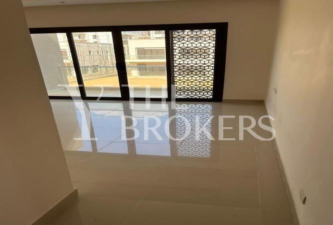 8022061 - Property Image 3