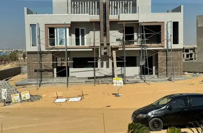Townhouse - 3 Bedrooms - 3 Bathrooms for sale in V Levels - Sheikh Zayed Compounds - Sheikh Zayed City - Giza