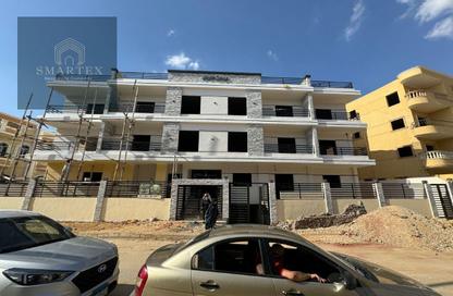 Apartment - 3 Bedrooms - 3 Bathrooms for sale in 1st Neighborhood - 4th District West - Shorouk City - Cairo