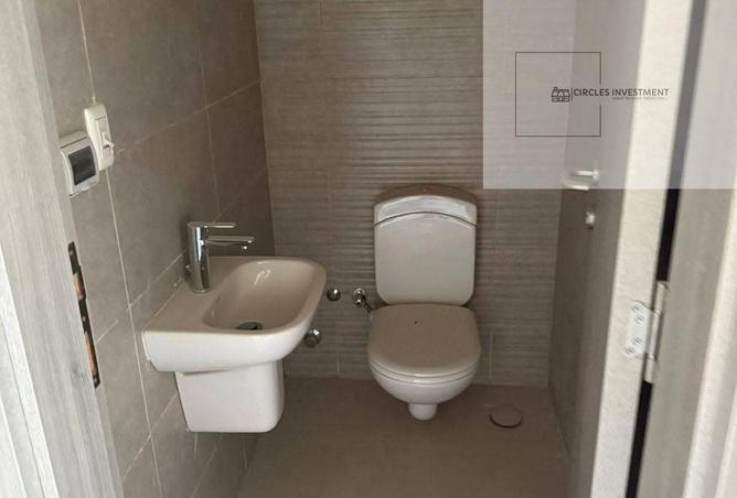 8021603 - Property Image 2