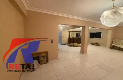 Apartment - 3 Bedrooms - 2 Bathrooms for rent in Makram Ebeid St. - 6th Zone - Nasr City - Cairo
