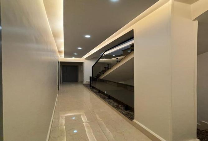 8171518 - Property Image 3