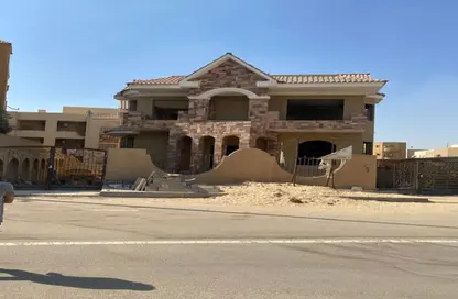 Villa - 4 Bedrooms - 5 Bathrooms for sale in El Yasmeen 1 - El Yasmeen - New Cairo City - Cairo