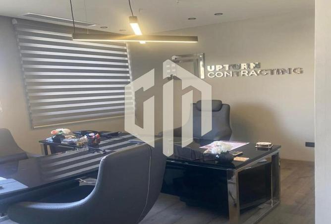 8060120 - Property Image 3