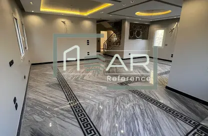 فيلا - 3 غرف نوم - 3 حمامات للايجار في ميفيدا - كمبوندات التجمع الخامس - التجمع الخامس - مدينة القاهرة الجديدة - القاهرة