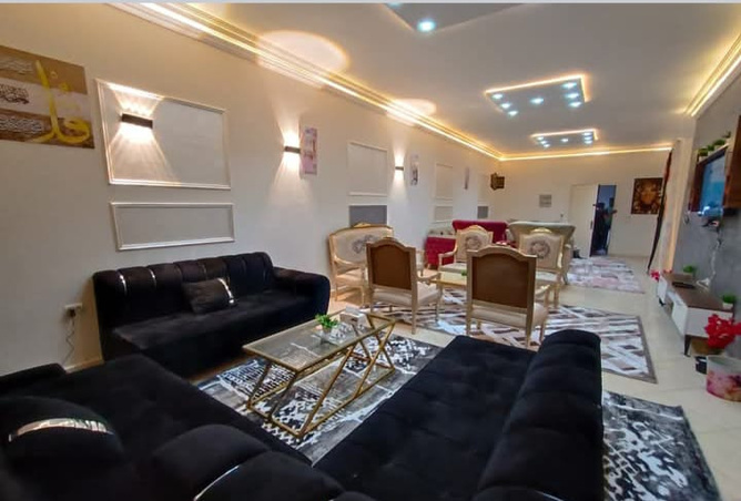 7989600 - Property Image 3