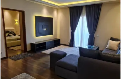 Apartment - Studio - 2 Bathrooms for rent in Hyde Park - New Cairo City - Cairo