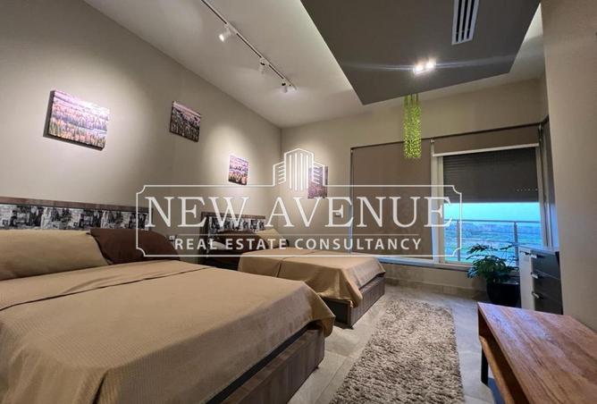 8047869 - Property Image 3