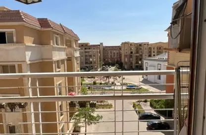 Apartment - 2 Bedrooms - 1 Bathroom for sale in Degla Palms - Al Wahat Road - 6 October City - Giza