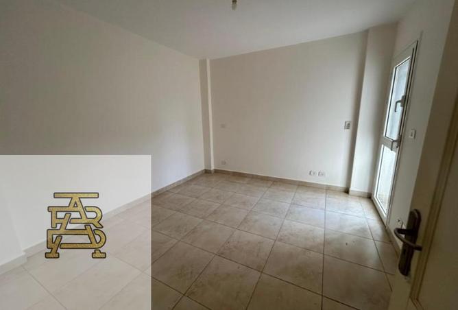 8097869 - Property Image 2