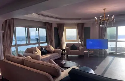 Apartment - 6 Bedrooms - 6 Bathrooms for sale in Al Nile  St. - Giza District - Ganoub El Giza - Giza