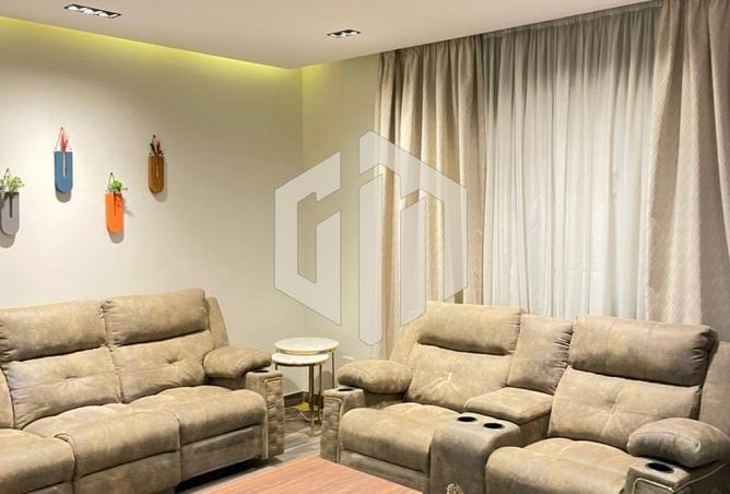 8073742 - Property Image 2