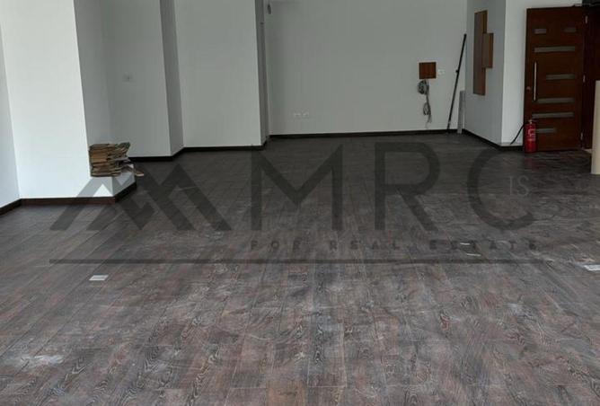 8293099 - Property Image 3